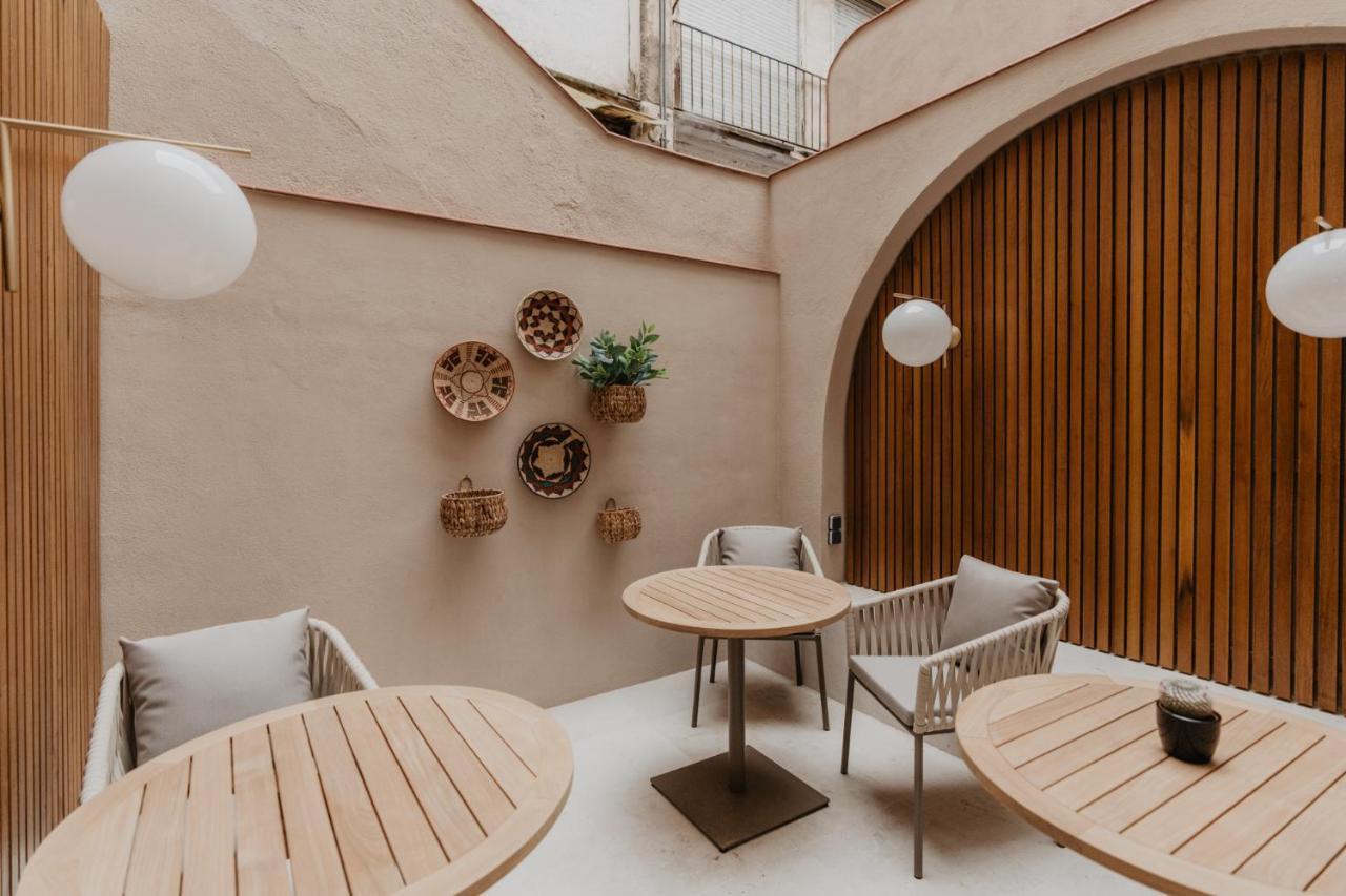 Hotel Petit Luxe Терраса Экстерьер фото
