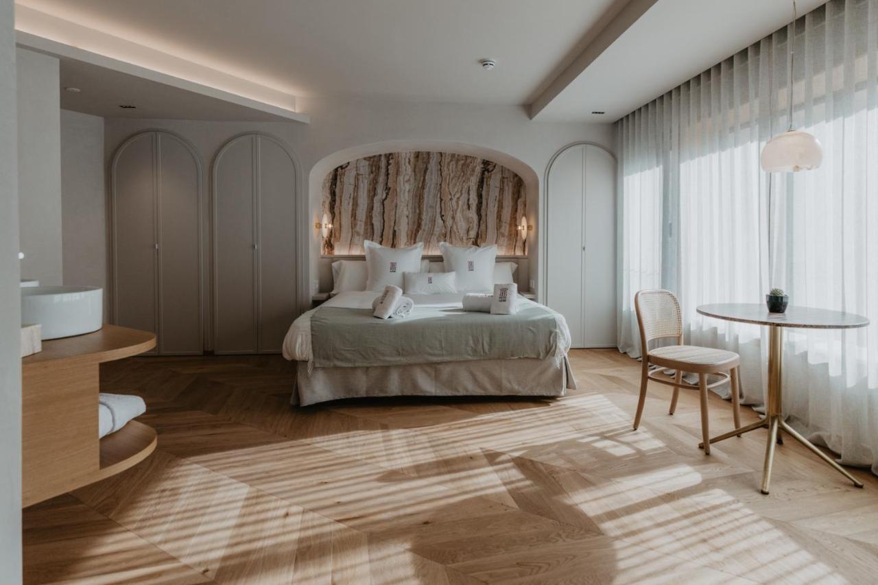 Hotel Petit Luxe Терраса Экстерьер фото