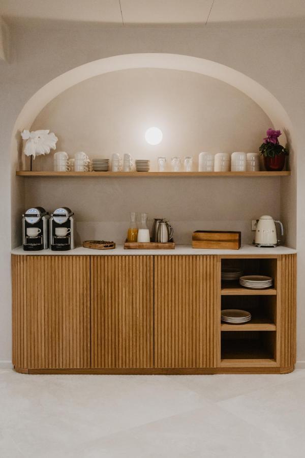 Hotel Petit Luxe Терраса Экстерьер фото