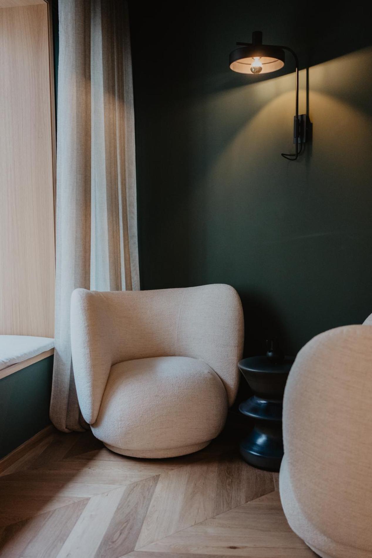 Hotel Petit Luxe Терраса Экстерьер фото